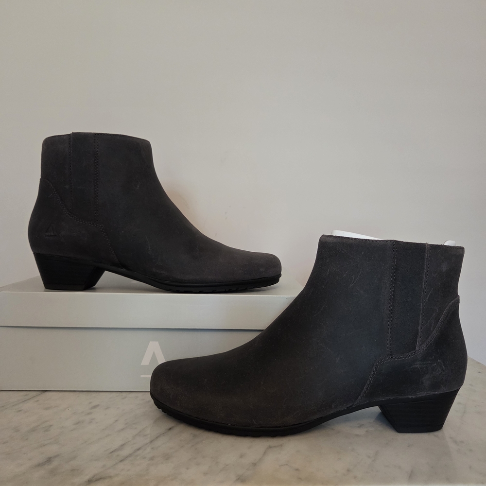 ABEO Melanie Charcoal Grey Ankle Booties
